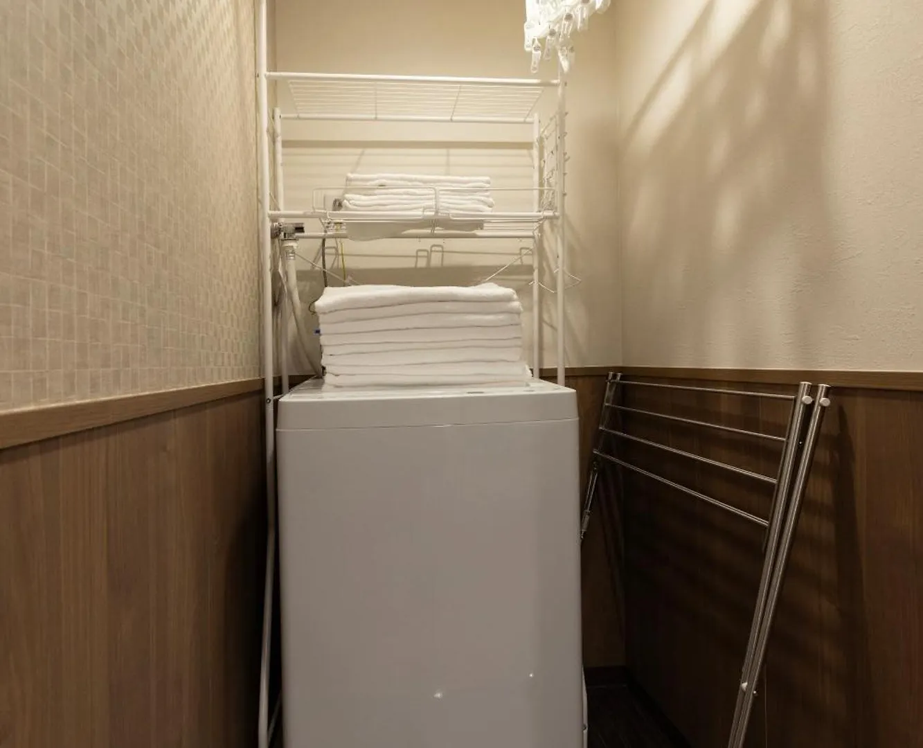 Apartman ゲストハウス ホワイトドラゴン60 Oszaka