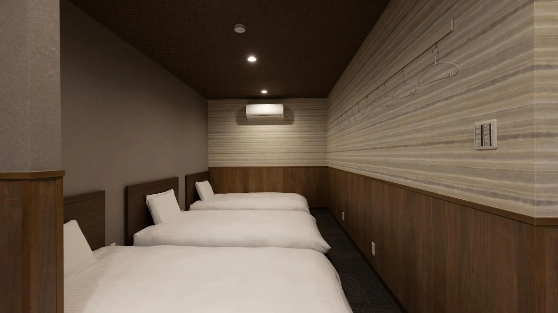 Apartman ゲストハウス ホワイトドラゴン60 Oszaka