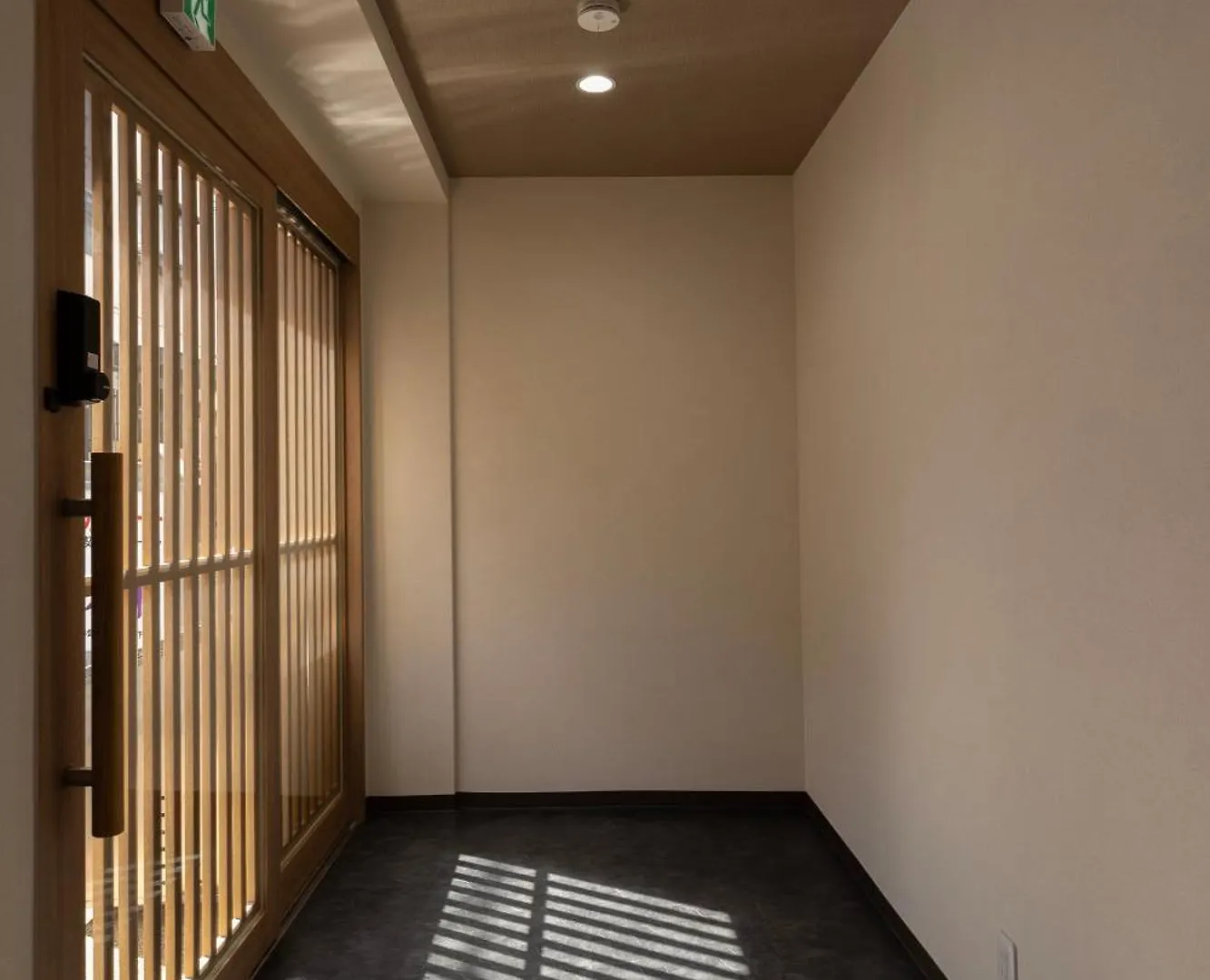 Apartman ゲストハウス ホワイトドラゴン60 Oszaka Japán