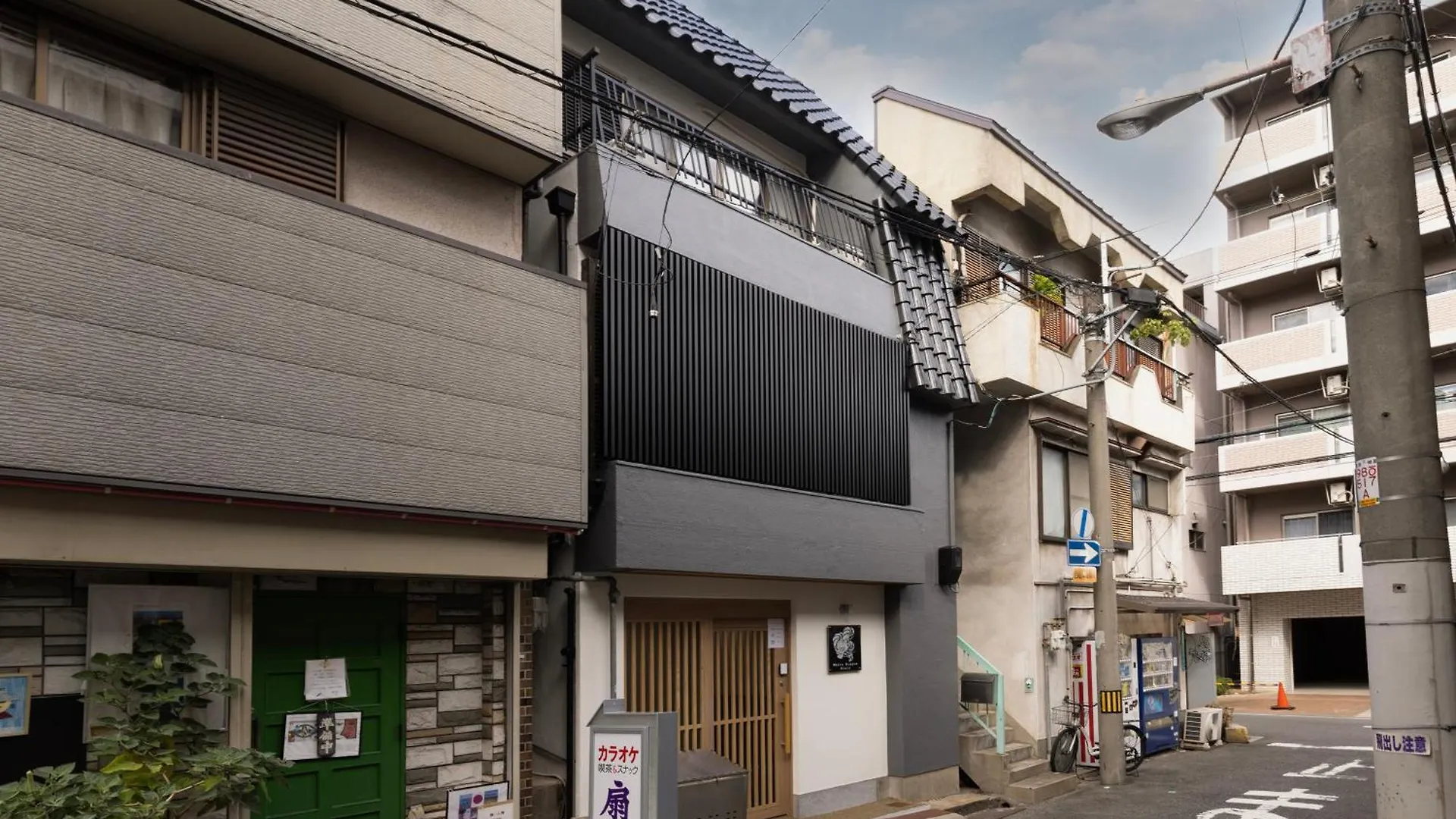 Apartman ゲストハウス ホワイトドラゴン60 Oszaka